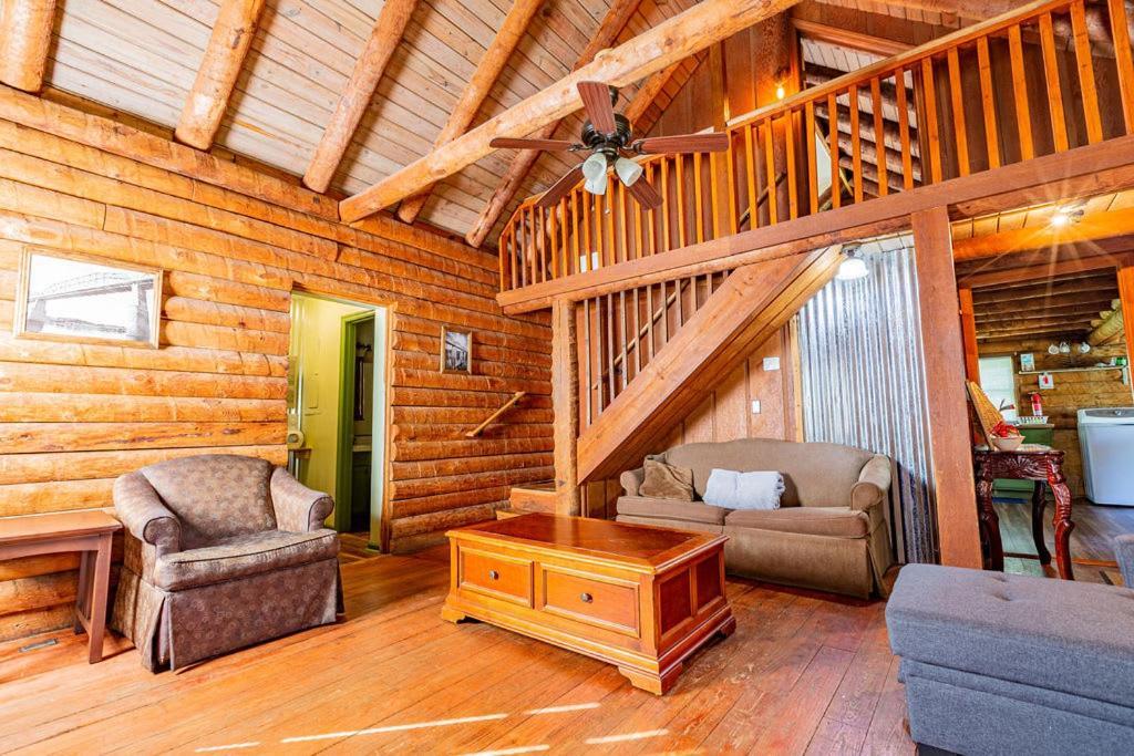 채터누가 Authentic Log Cabin Mins From Chatts Best Sites 빌라 외부 사진
